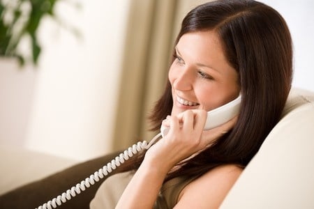 "שומע? אין לי זמן עכשיו, ביי": איך גורמים ללקוחות להשיב על סקר טלפוני?
